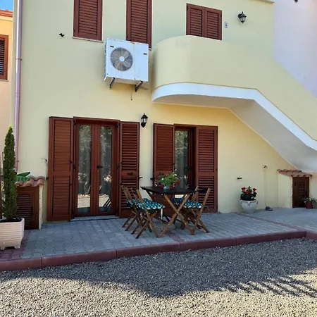 La Bouganvillea - Casa Fenicottero 아파트